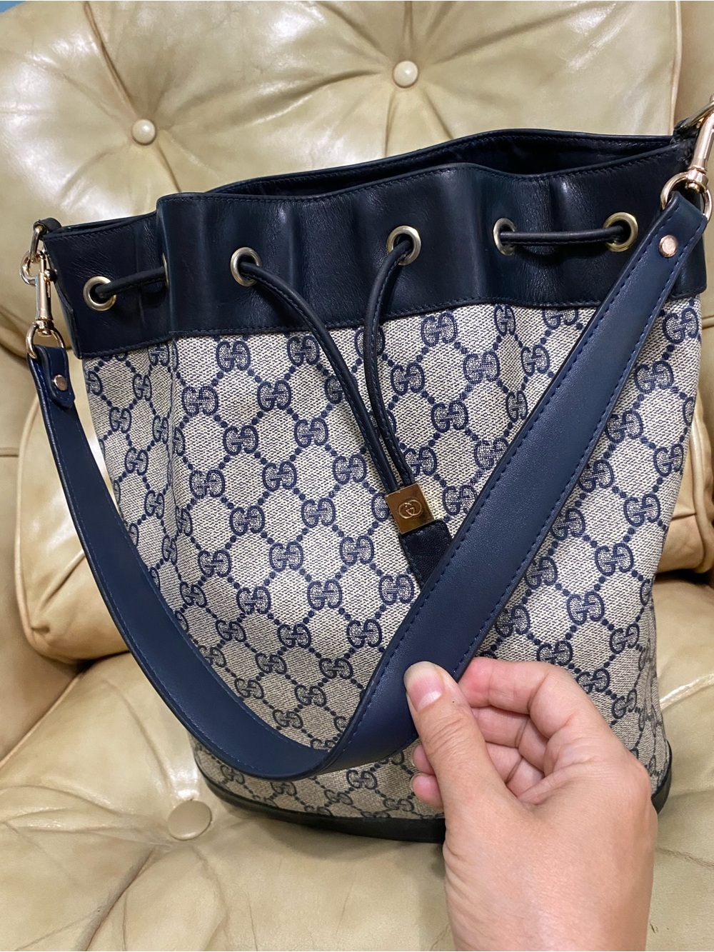 LARGE Gucci Drawstring Bucket Bag Vintage Sherry GG Monogram Generic Strap Added